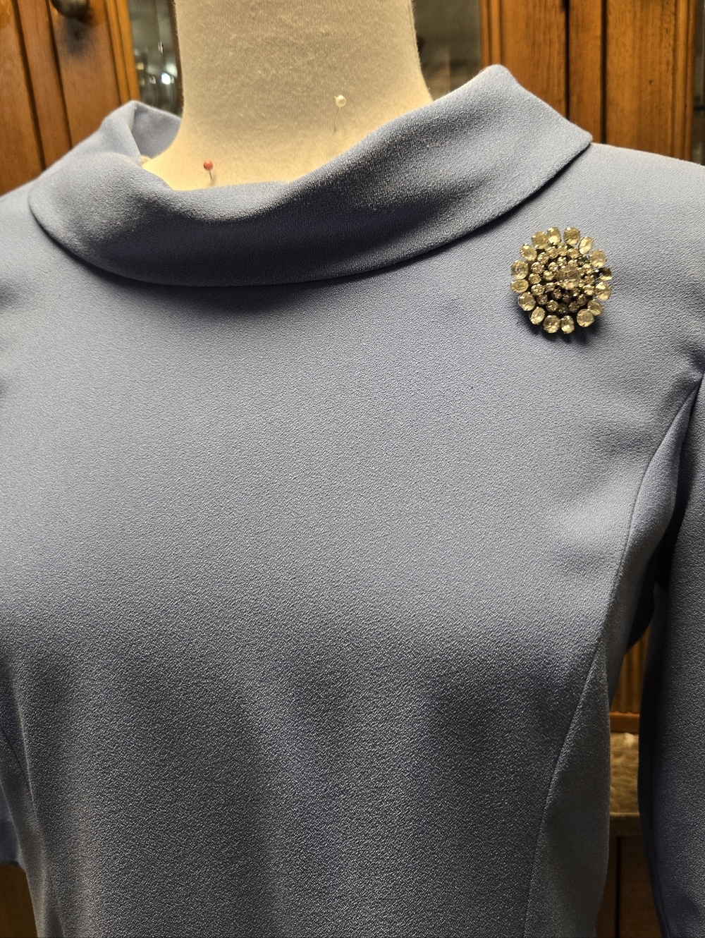 VINTAGE Lesley FAY:Elegant Light Blue Shift Dress with Collar - Picture 2 of 5